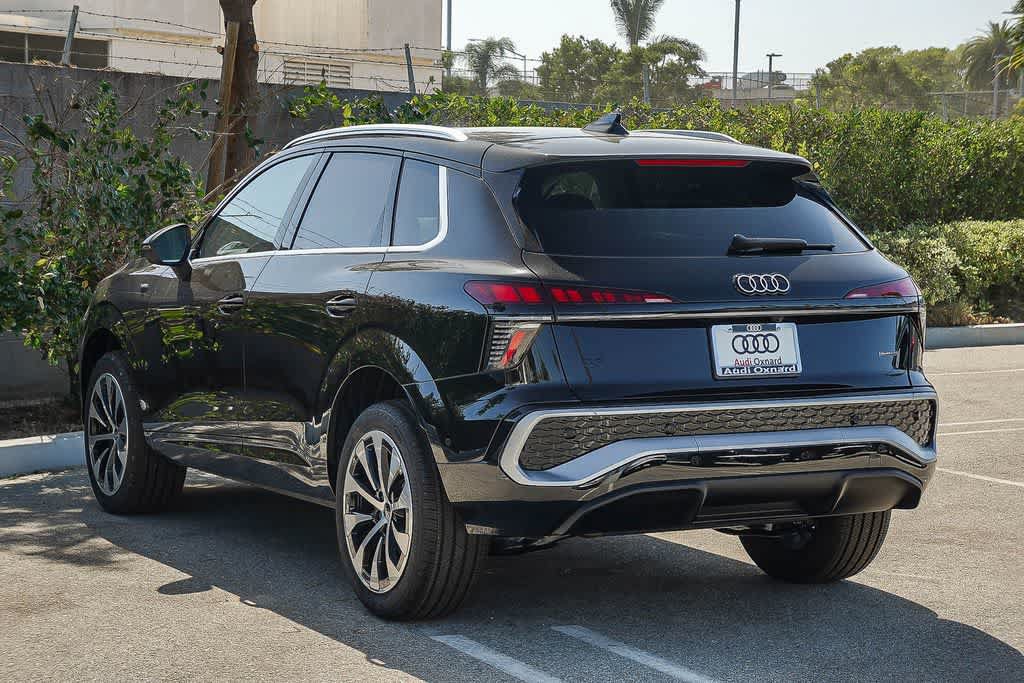 New 2026 Audi Q3 quattro 2.0T AWD/4WD image 6