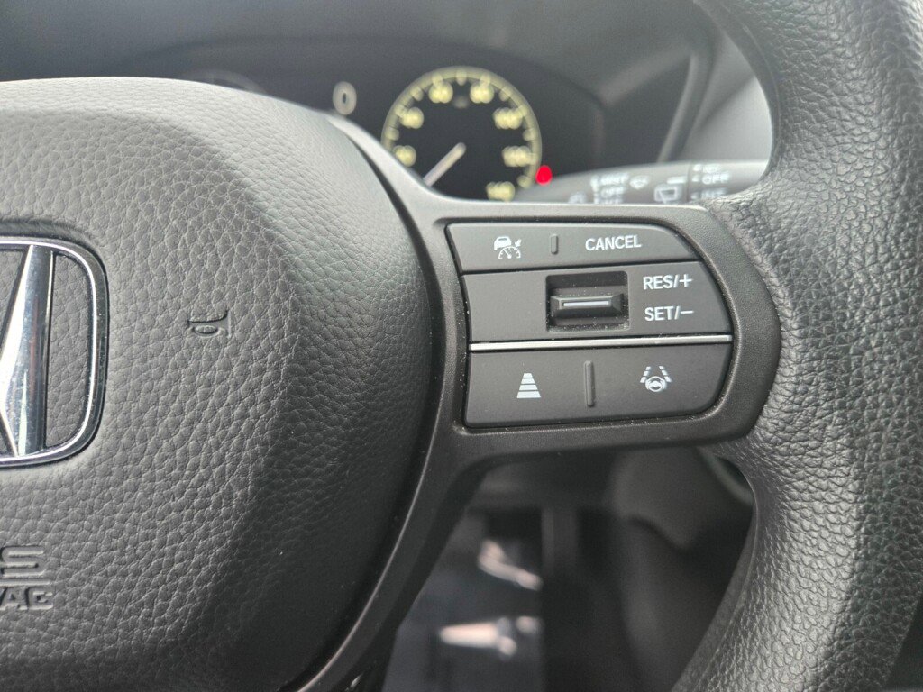 Certified 2024 Honda HR-V LX image 23