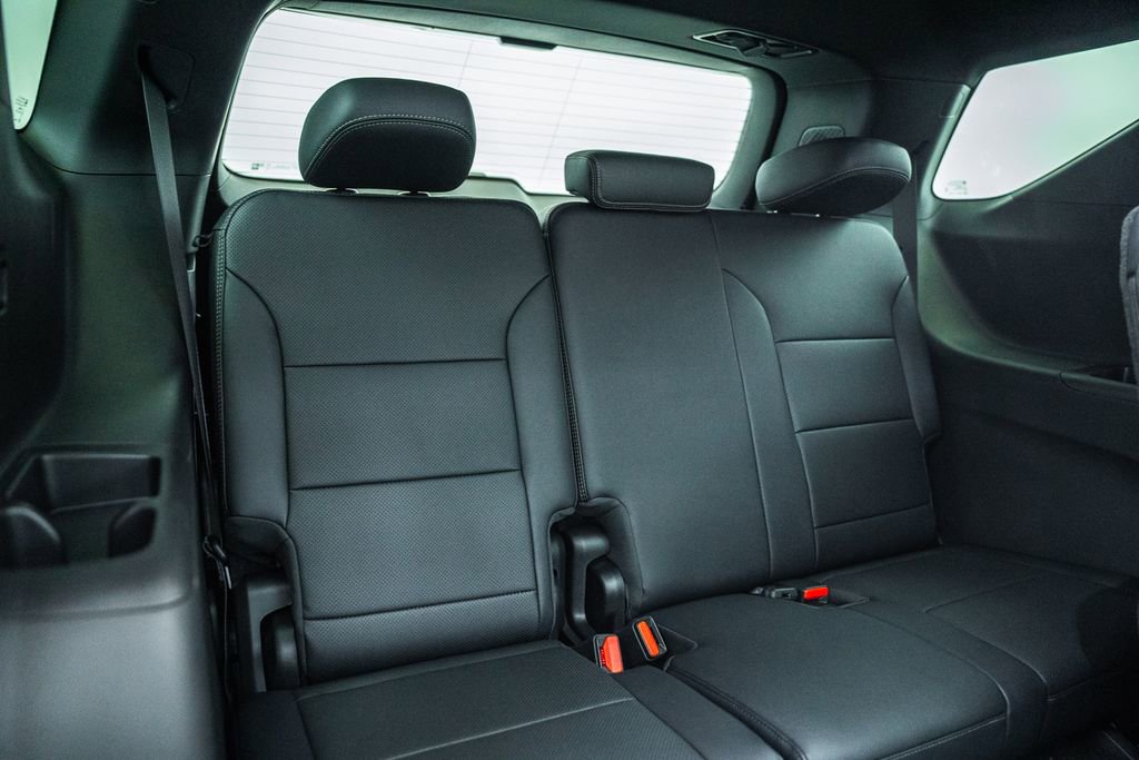 New 2026 Chevrolet Traverse High Country image 39