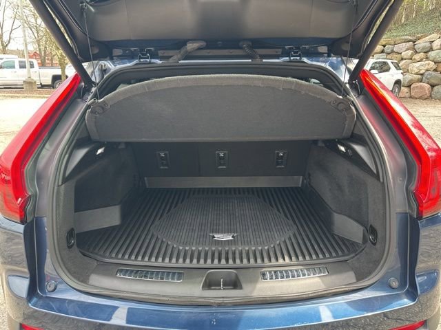 Used 2021 Cadillac XT4 Premium Luxury image 26