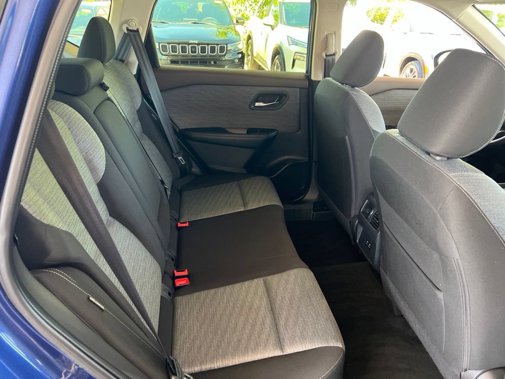 Certified 2023 Nissan Rogue SV AWD/4WD image 14