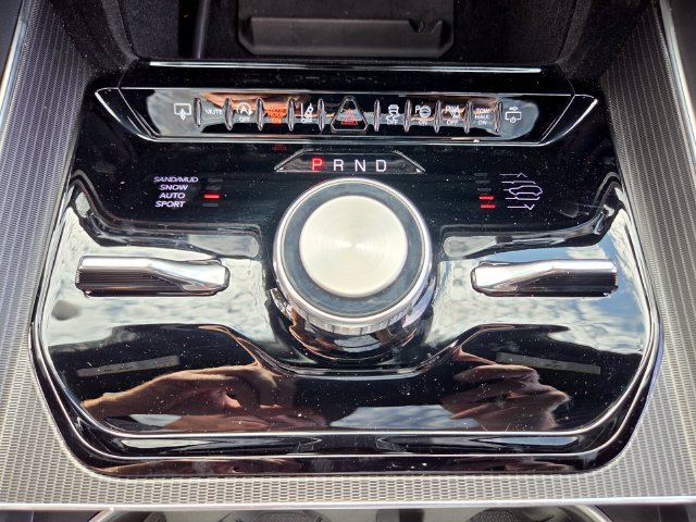 New 2025 Jeep Grand Wagoneer L Series II Obsidian w/ Quick Order Packagew 28T AWD/4WD image 25
