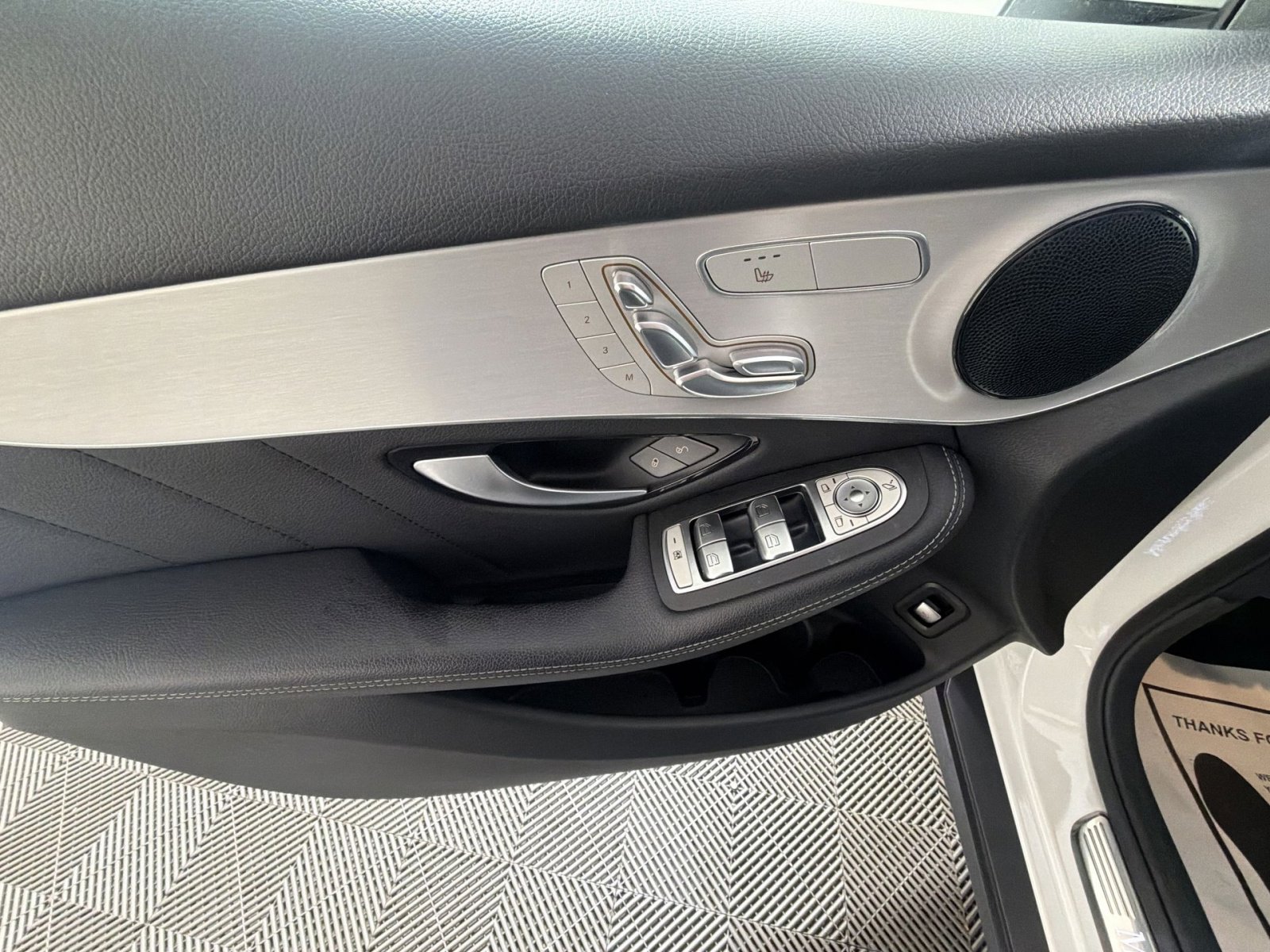 Used 2022 Mercedes-Benz GLC 300 GLC 300 image 15