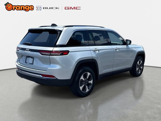 Used 2023 Jeep Grand Cherokee 4WD 4xe image 3