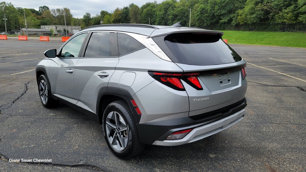 Used 2025 Hyundai Tucson SEL AWD/4WD image 10