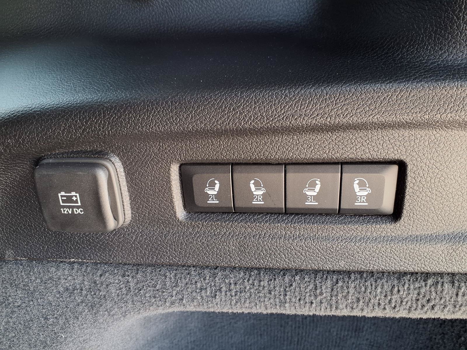 Used 2023 Jeep Grand Cherokee L Summit AWD/4WD image 35