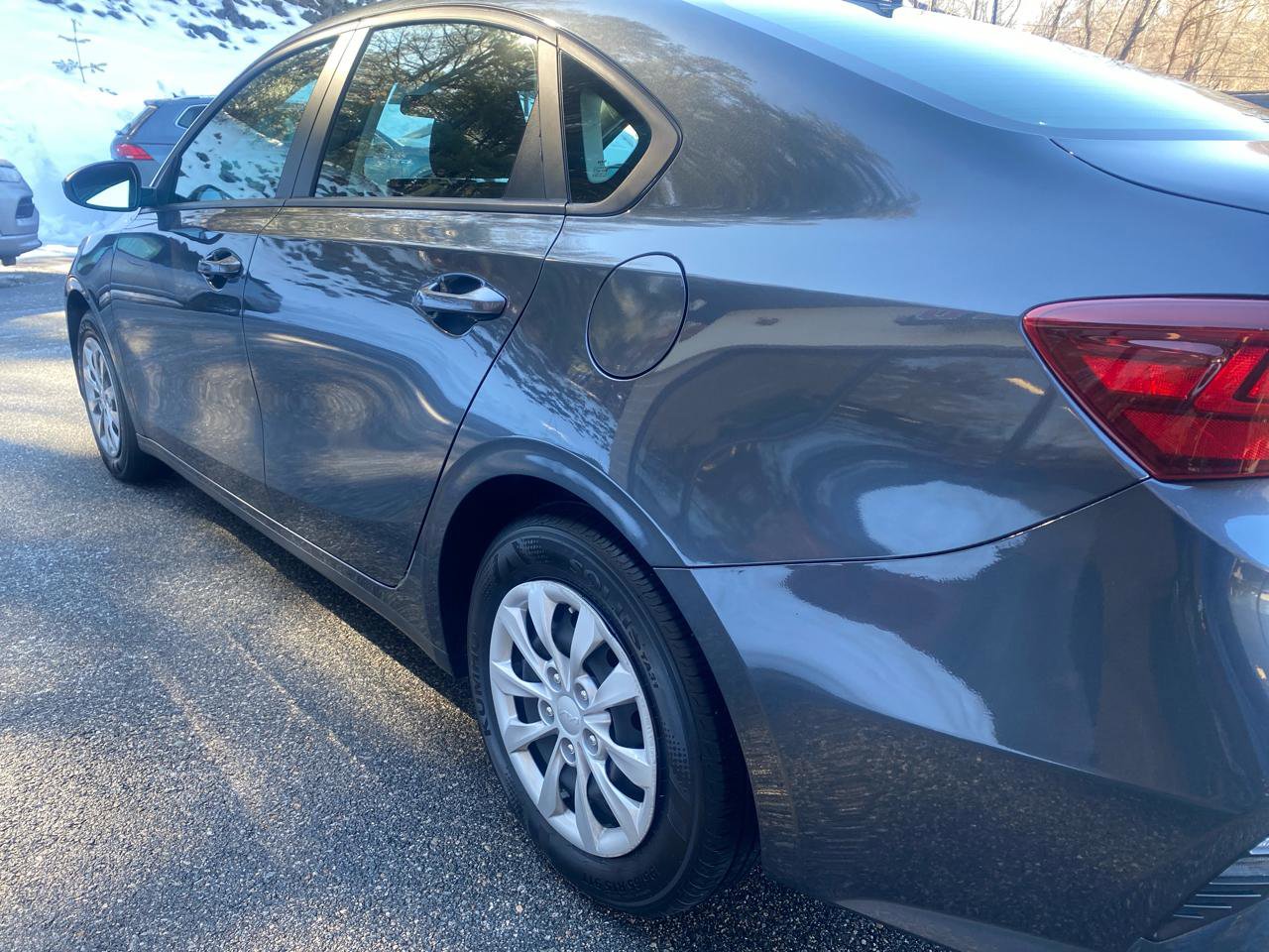 Used 2023 Kia Forte LX image 31