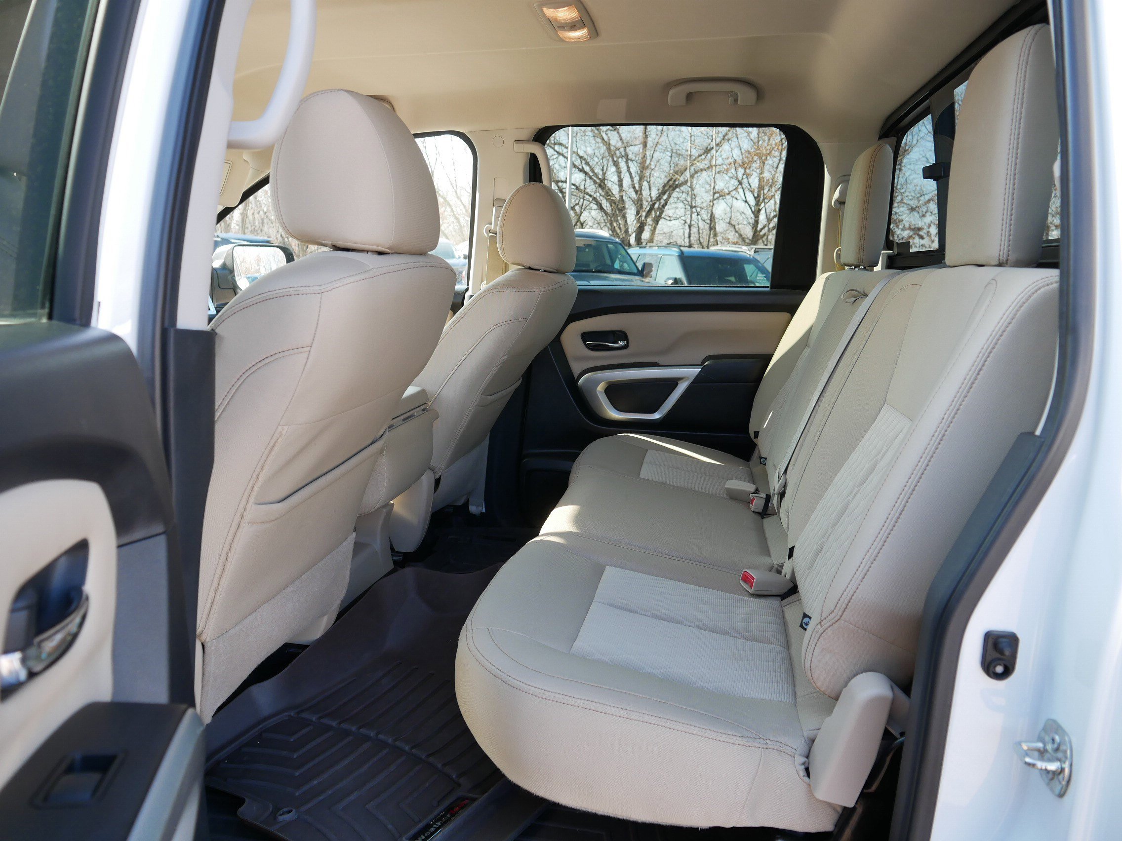 Certified 2017 Nissan Titan SV image 35