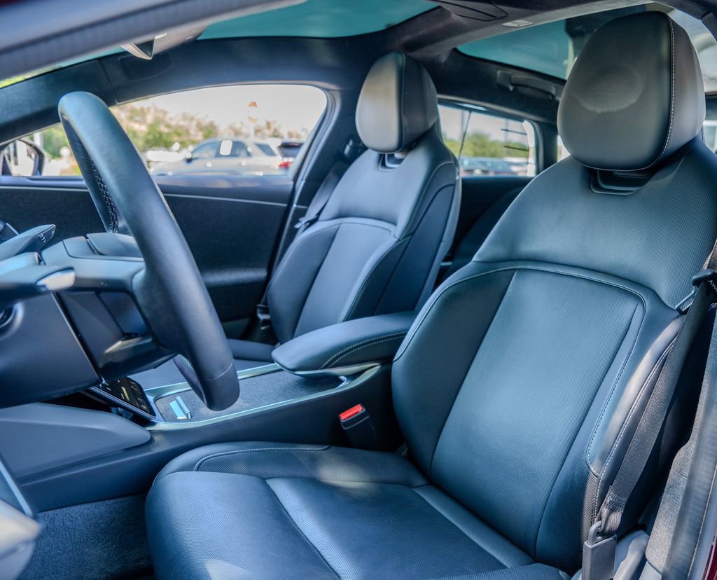 Used 2024 Lucid Air Touring AWD/4WD image 18