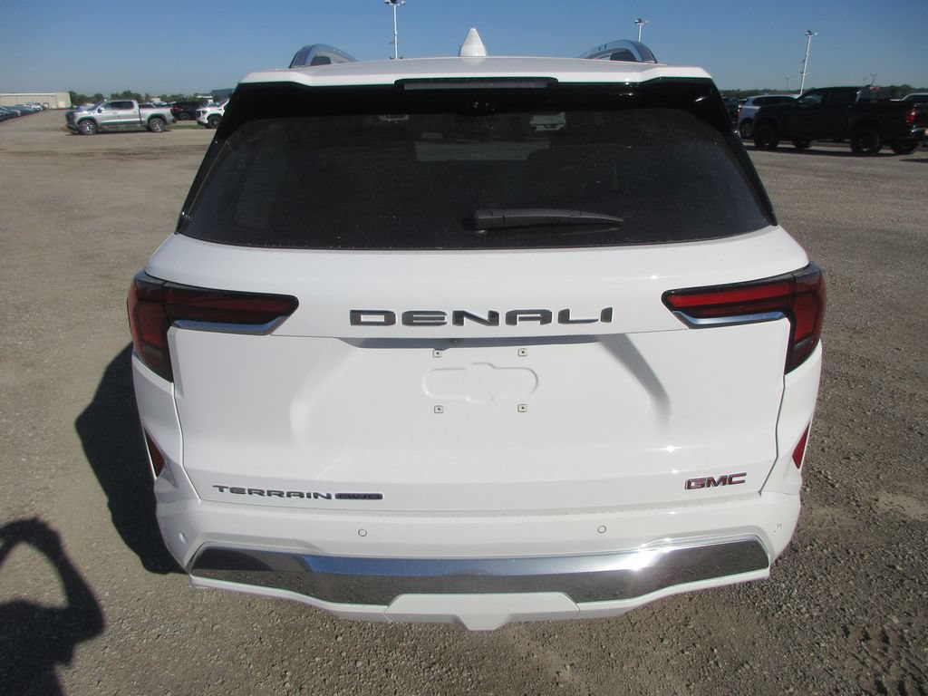 New 2026 GMC Terrain Denali AWD/4WD image 5