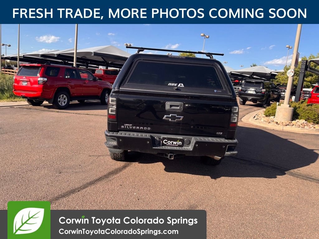 Used 2017 Chevrolet Silverado 1500 LTZ Z71 w/ LTZ Plus Package AWD/4WD image 9