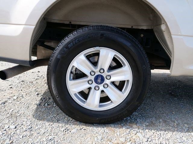 Certified 2024 GMC Savana 2500 w/ Driver Convenience Package image 12