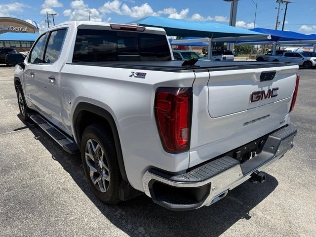 Used 2024 GMC Sierra 1500 SLT w/ SLT Premium Plus Package AWD/4WD image 10