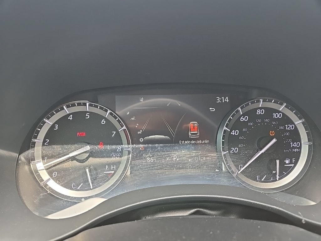 Used 2022 Toyota Highlander XLE FWD image 19