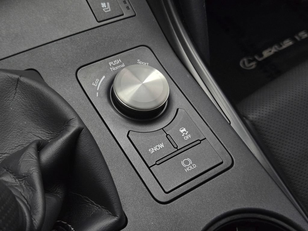 Used 2024 Lexus IS 350 F Sport w/ Navigation Package RWD image 22