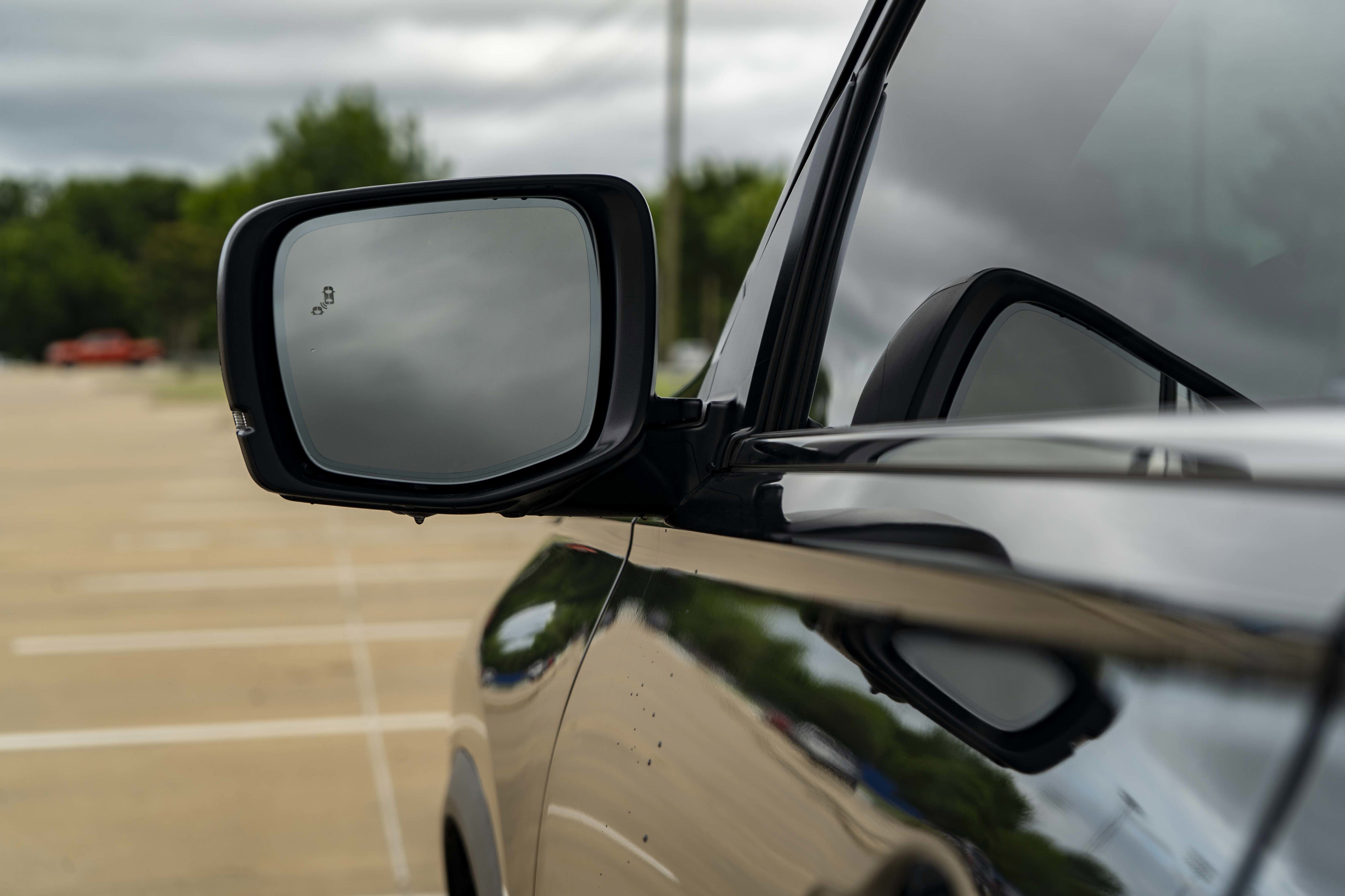 Certified 2025 Honda Pilot Elite image 12