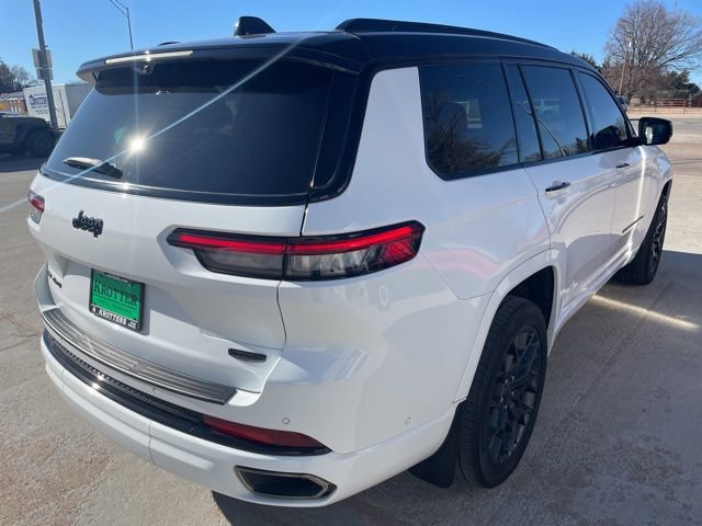 Used 2023 Jeep Grand Cherokee L Summit w/ Advanced Protech Group IV image 4