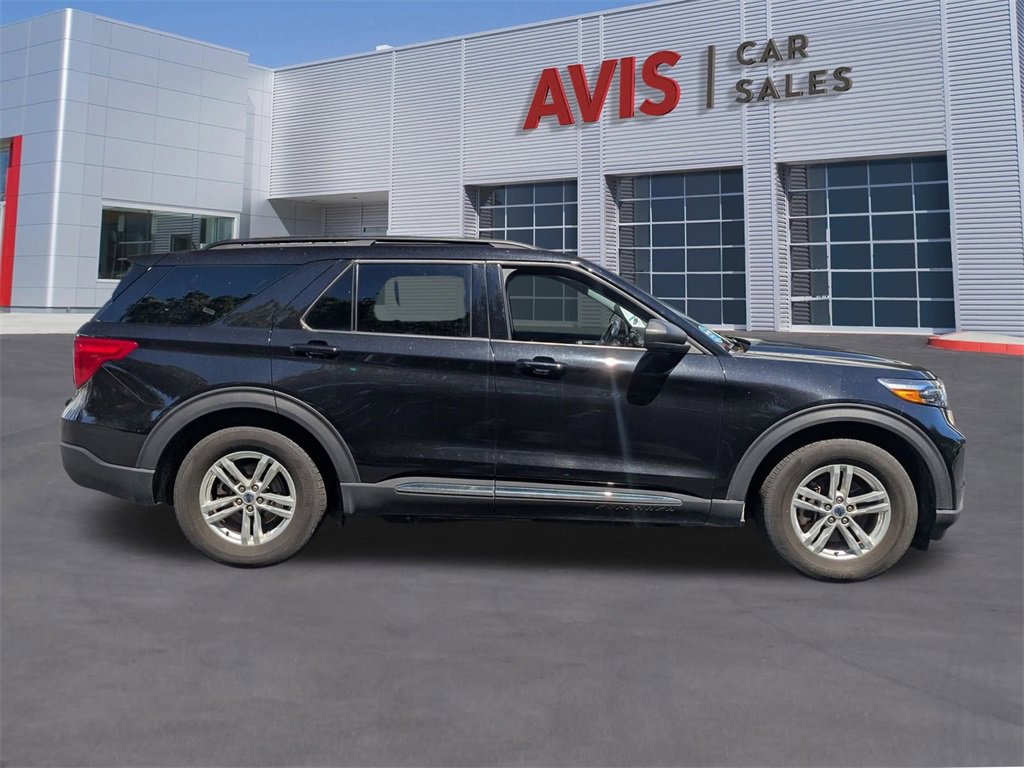 Used 2024 Ford Explorer XLT w/ Equipment Group 202A image 5