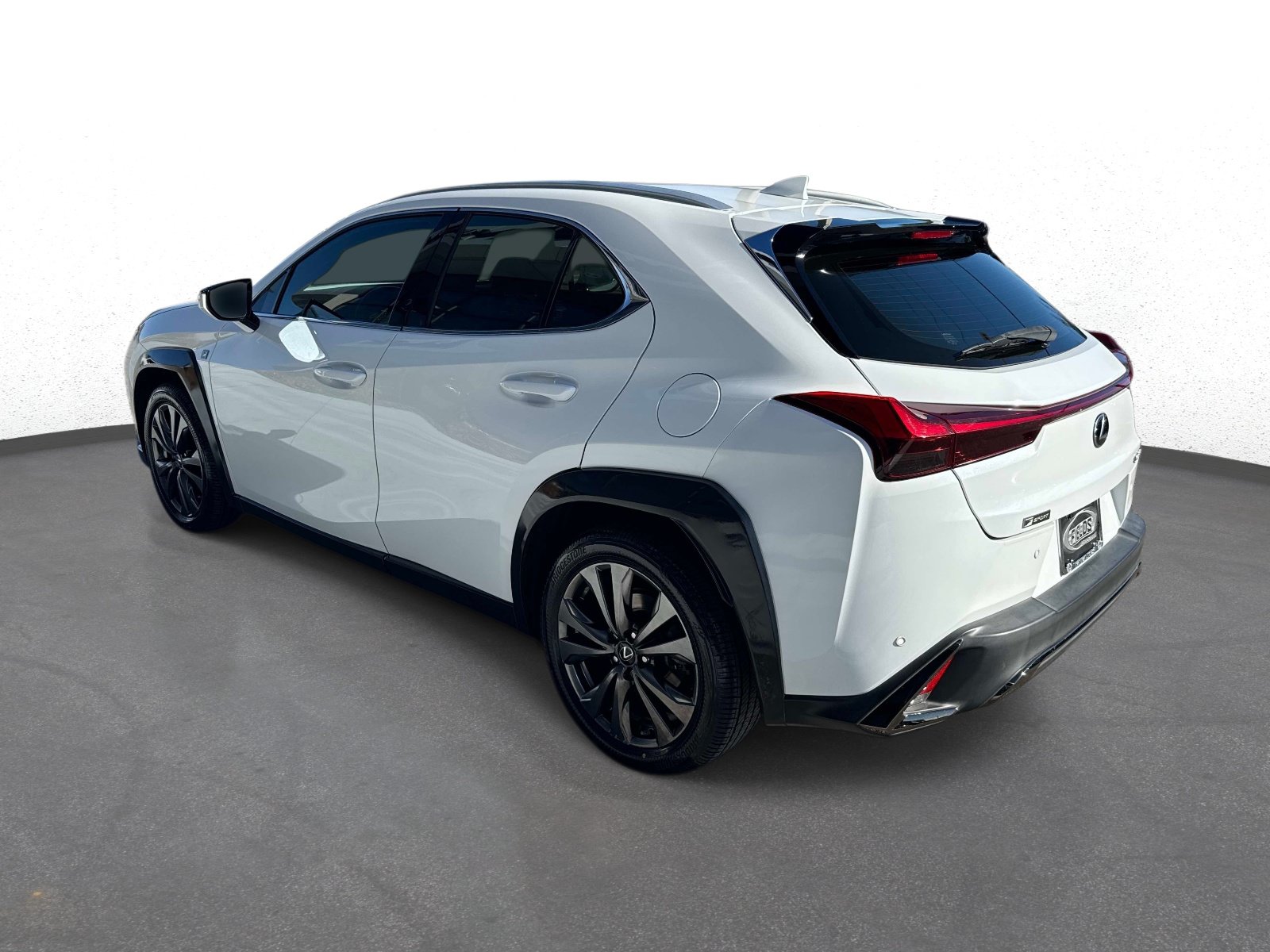 Used 2019 Lexus UX 200 F Sport FWD image 5