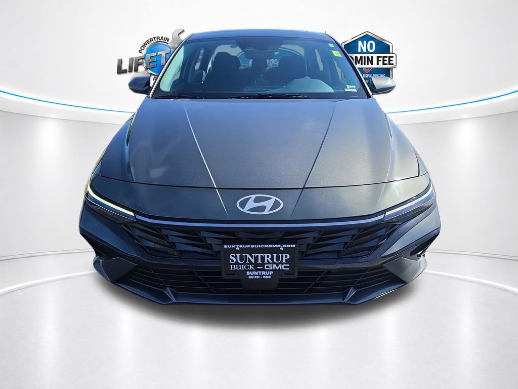 Used 2025 Hyundai Elantra SEL FWD image 10