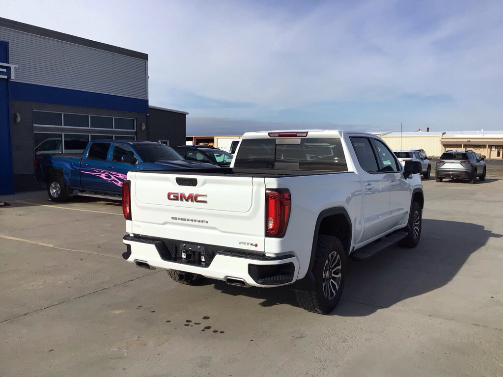 Used 2021 GMC Sierra 1500 AT4 w/ AT4 Preferred Package image 6