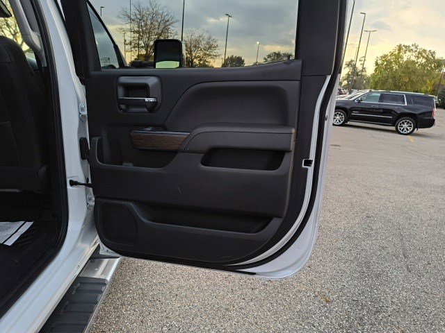 Used 2019 GMC Sierra 2500 Denali w/ Duramax Plus Package image 16