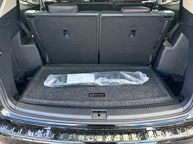 New 2026 Volkswagen Atlas Peak Edition AWD/4WD image 14