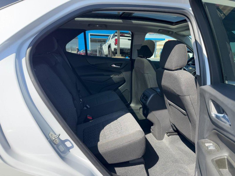Used 2022 Chevrolet Equinox LT image 11