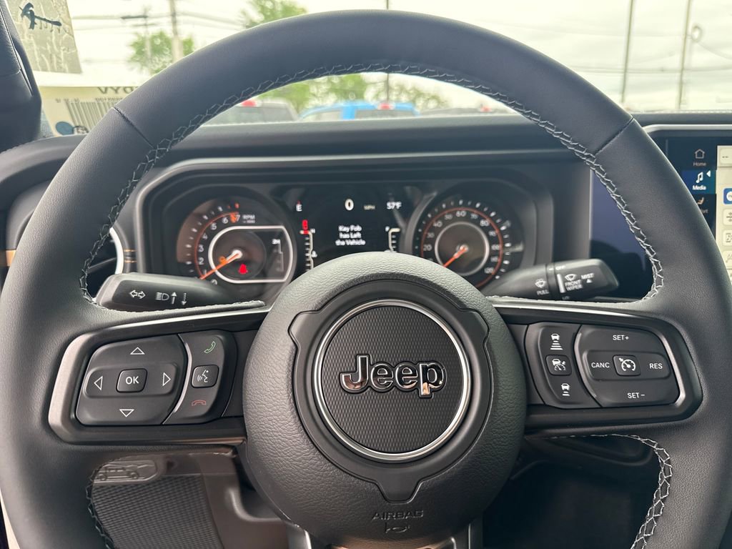New 2026 Jeep Gladiator Sport AWD/4WD image 20