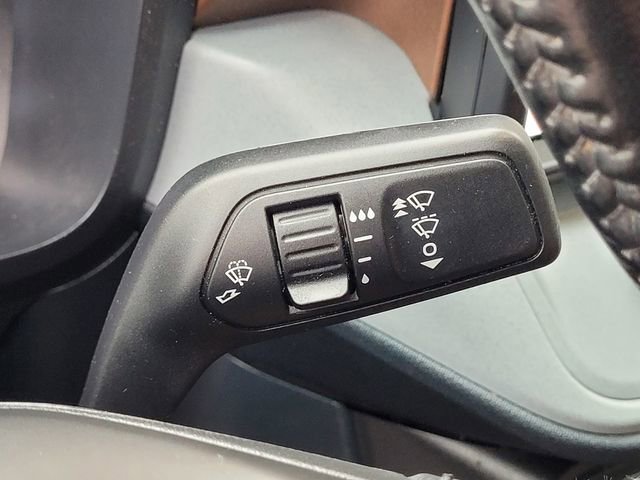 Used 2022 Ford Maverick Lariat w/ Lariat Luxury Package image 31