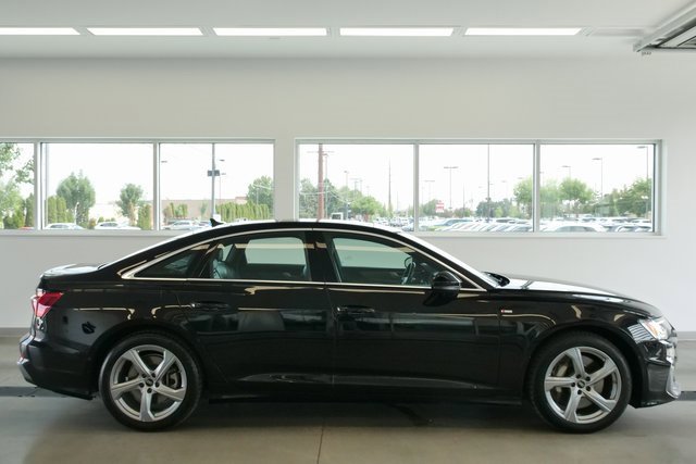 Used 2024 Audi A6 Premium Plus image 8