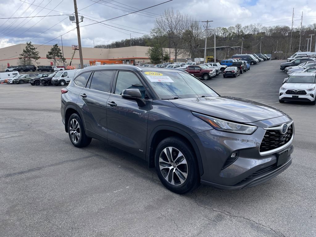 Certified 2020 Toyota Highlander XLE AWD/4WD image 6