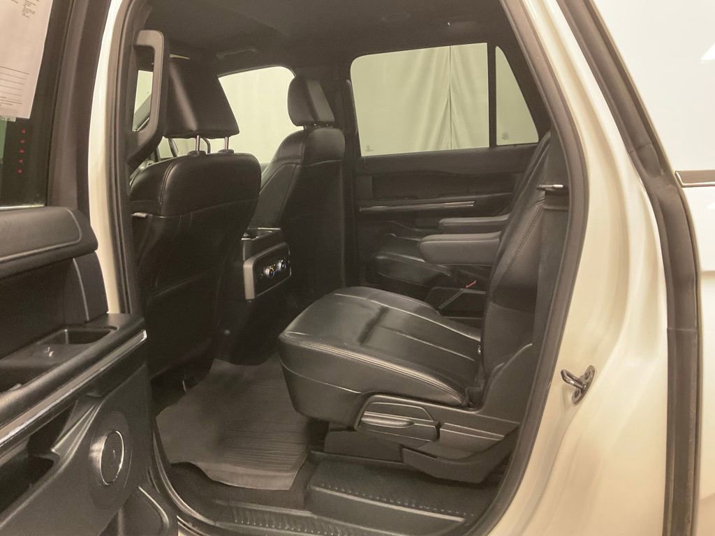 Used 2021 Ford Expedition Max XLT AWD/4WD image 32