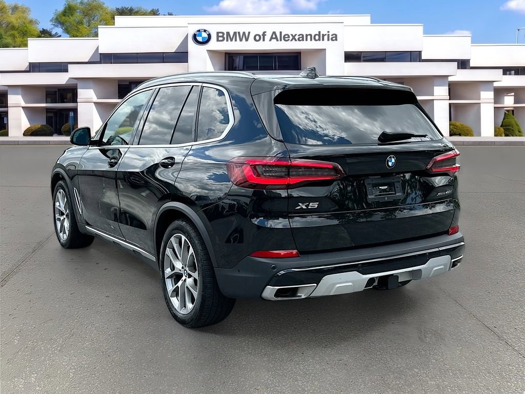 Certified 2023 BMW X5 xDrive40i w/ Executive Package AWD/4WD image 5