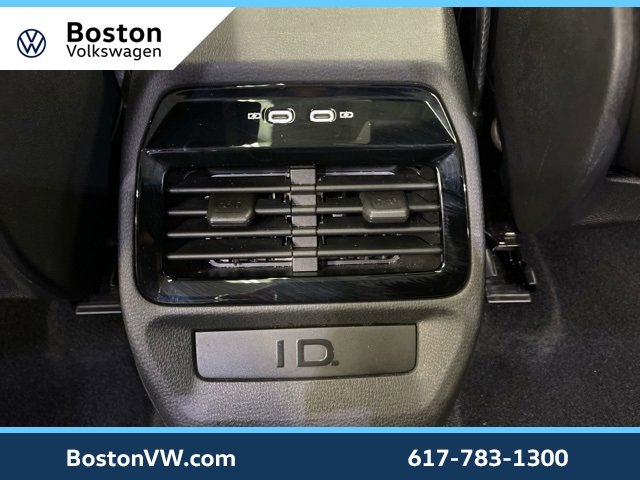 Used 2021 Volkswagen ID.4 Pro S image 26