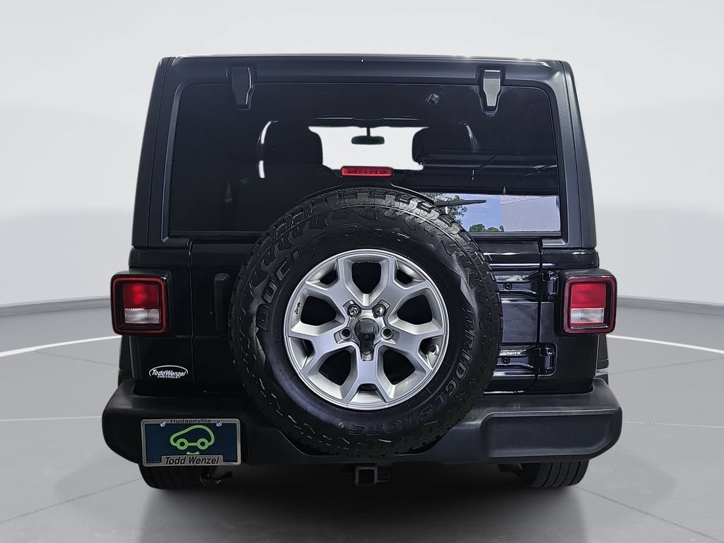 Used 2021 Jeep Wrangler Unlimited Sport AWD/4WD image 5