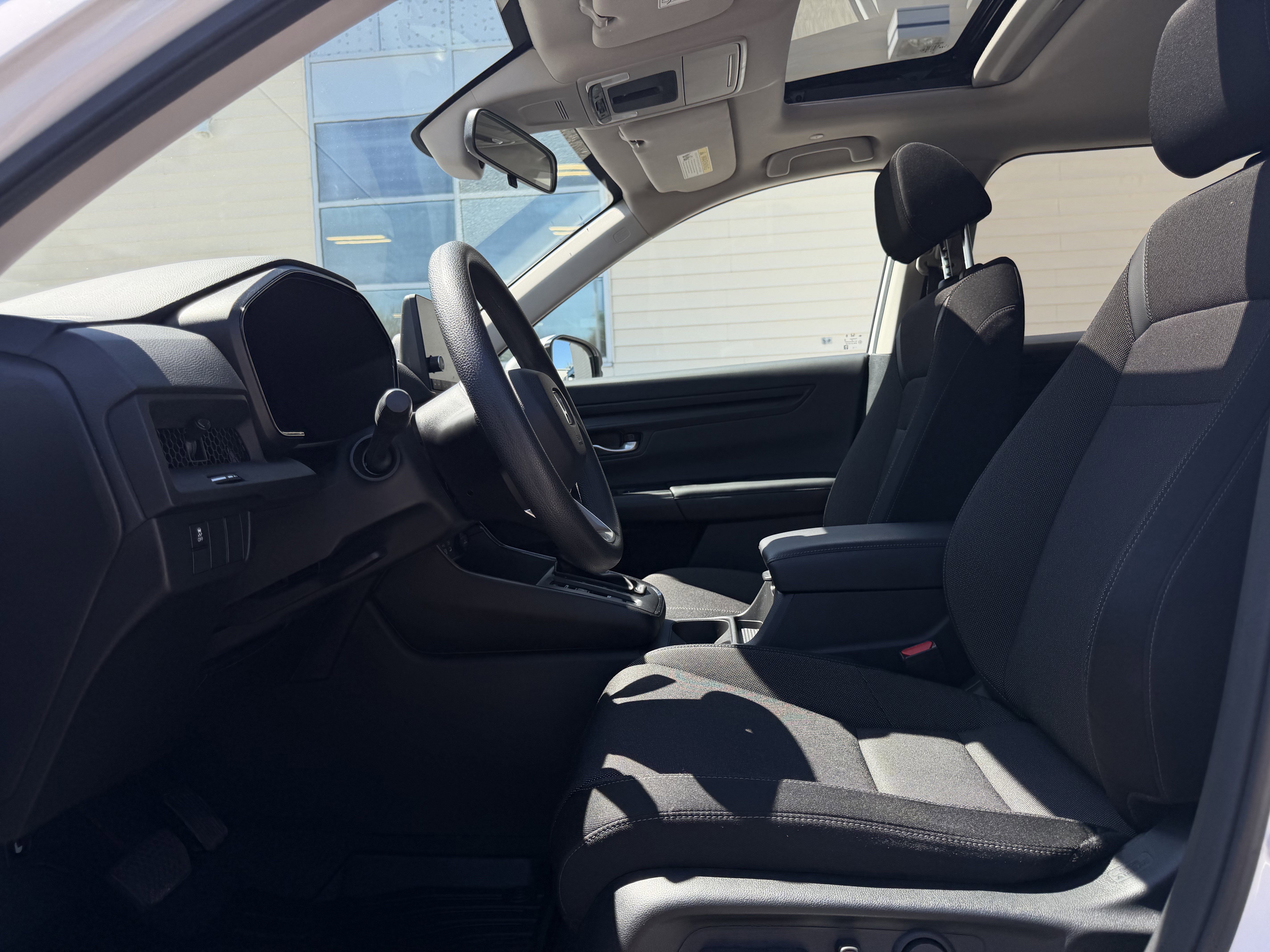 Used 2023 Honda CR-V EX image 12