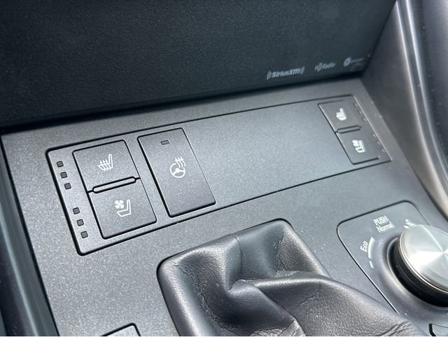 Used 2023 Lexus IS 350 F Sport w/ Navigation Package image 28