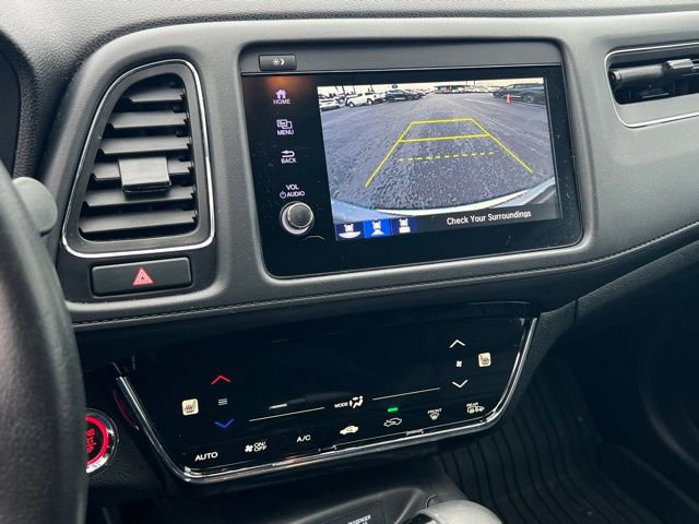 Used 2020 Honda HR-V Touring image 23