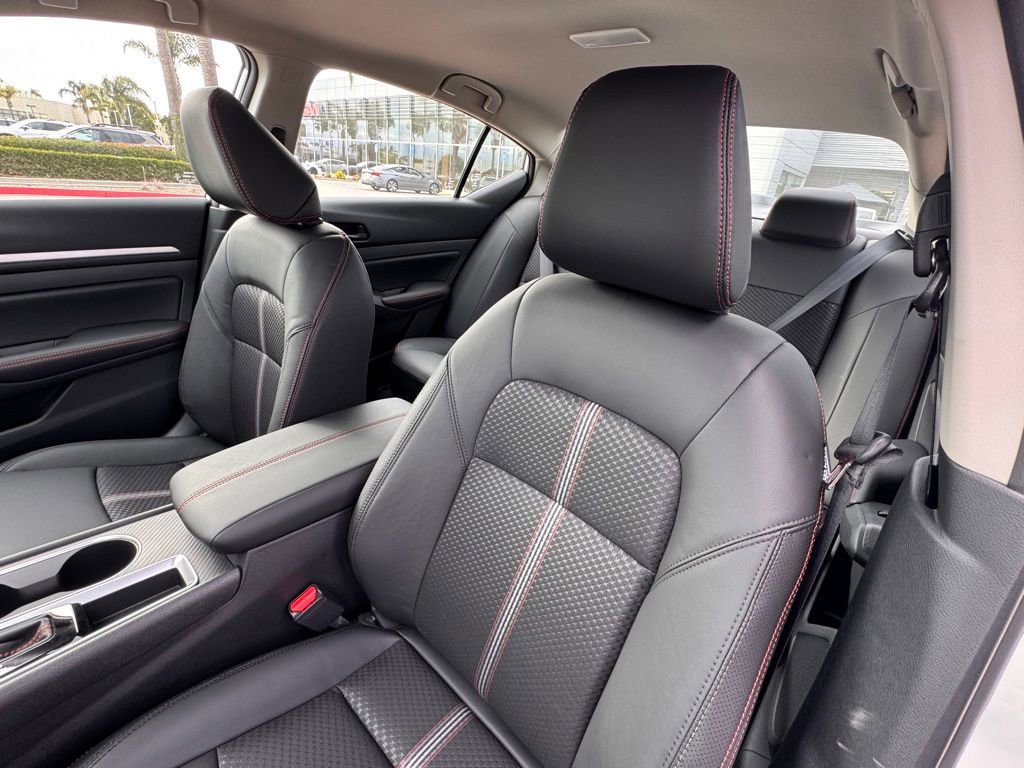 New 2026 Nissan Altima 2.5 SR FWD image 10