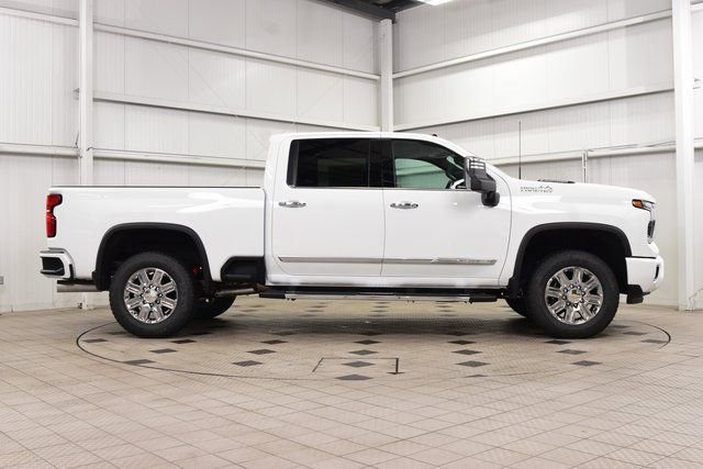 New 2026 Chevrolet Silverado 2500 High Country w/ Technology Package image 9