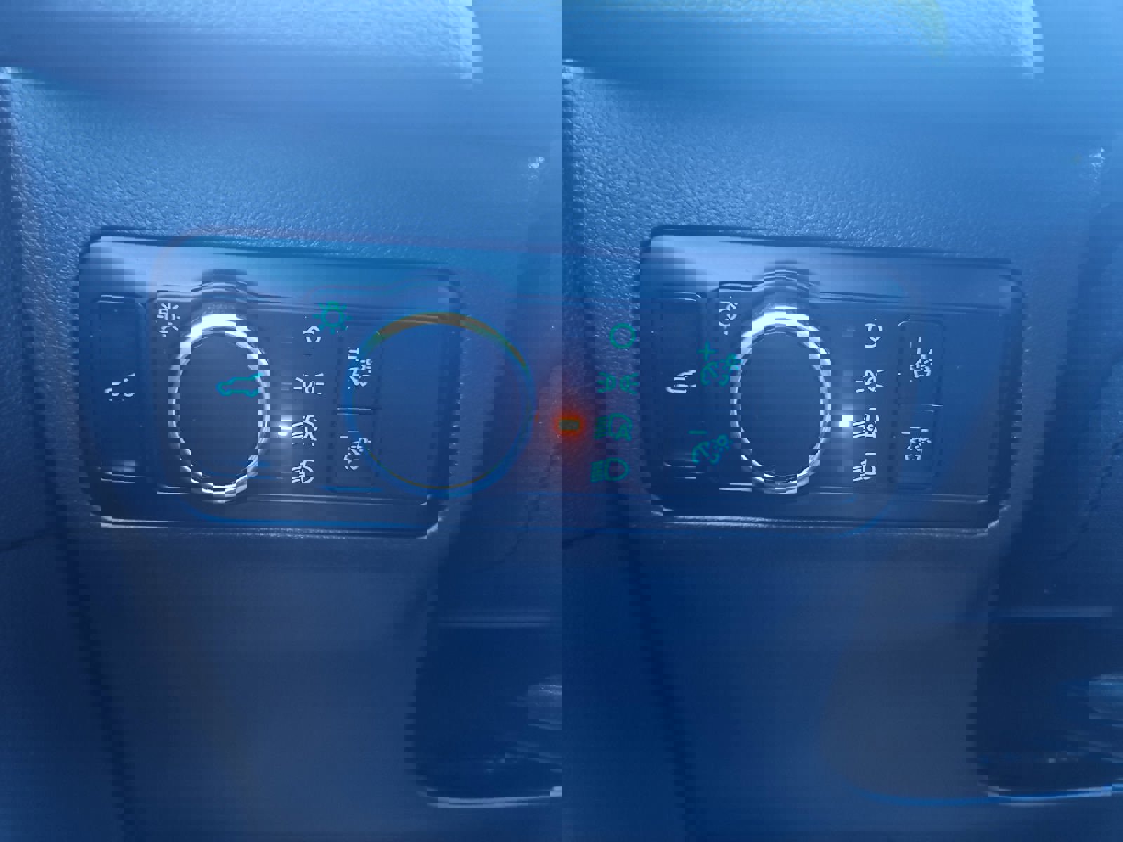 Used 2024 Ford Escape ST-Line w/ Tech Pack #1 image 15