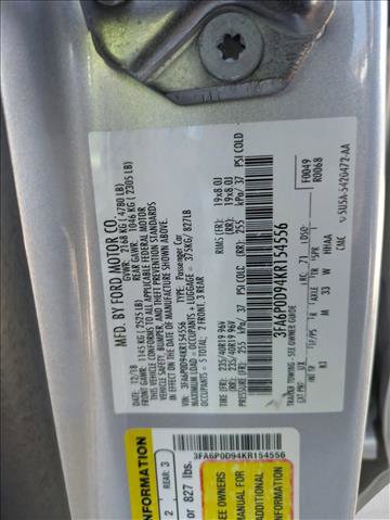 Used 2019 Ford Fusion Titanium AWD/4WD image 17