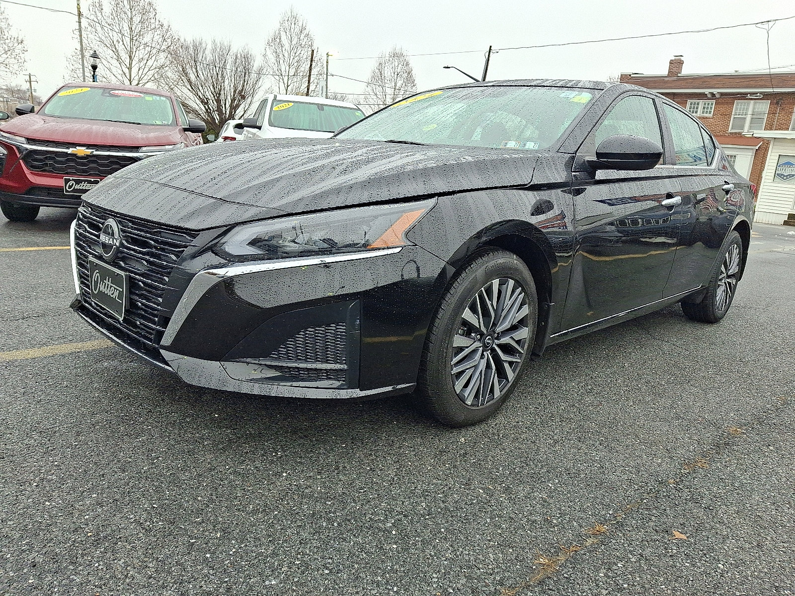 Used 2024 Nissan Altima 2.5 SV w/ SV Premium Package image 1