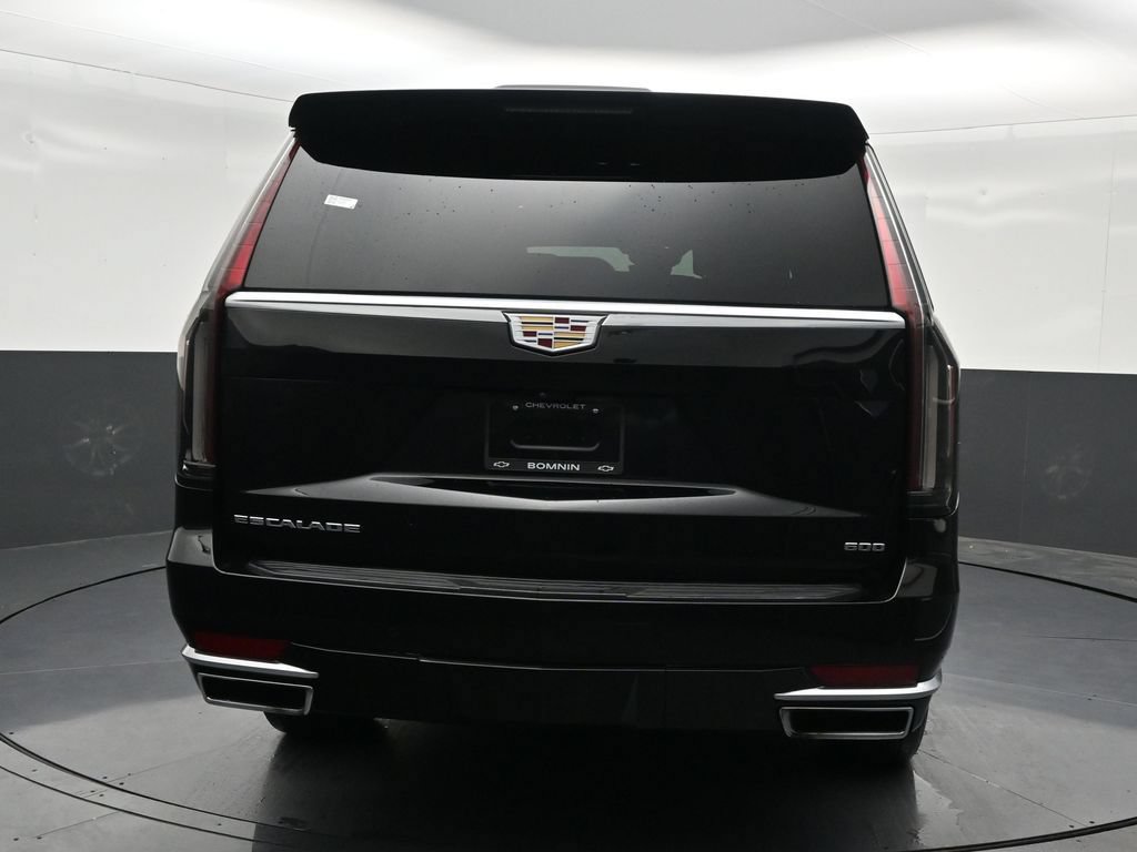 Used 2021 Cadillac Escalade ESV Premium Luxury w/ Driver Assist Tech Package RWD image 4