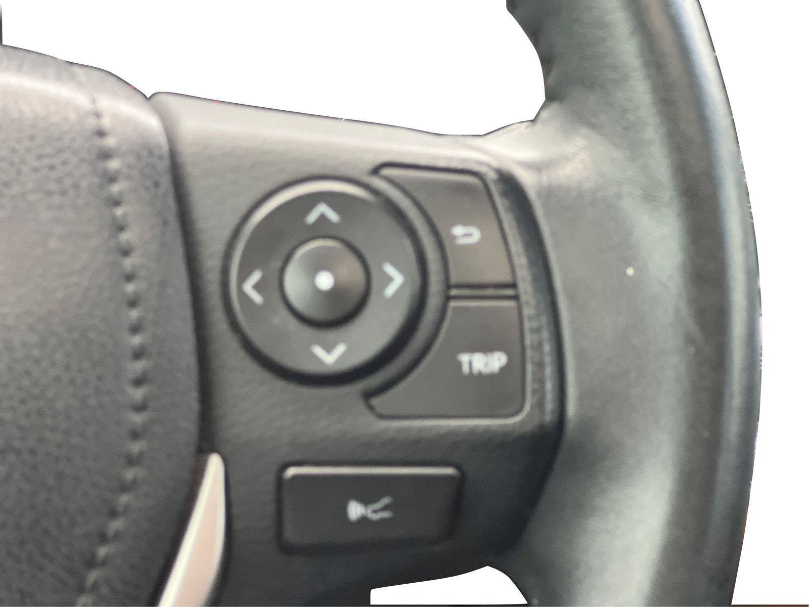 Used 2017 Toyota RAV4 SE w/ Power Special Value Package AWD/4WD image 18