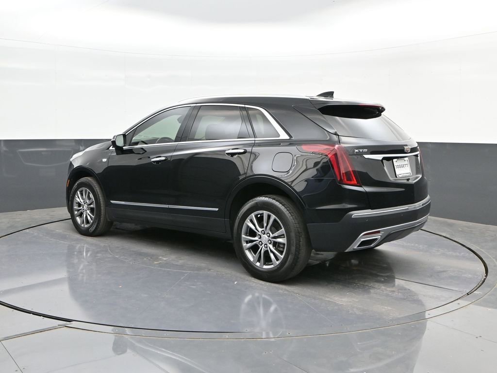 Used 2023 Cadillac XT5 Premium Luxury w/ LPO, Floor Liner Package FWD image 5