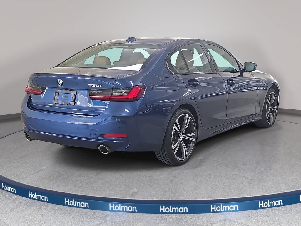 Certified 2023 BMW 330i Sedan w/ Driving Assistance Package RWD image 6