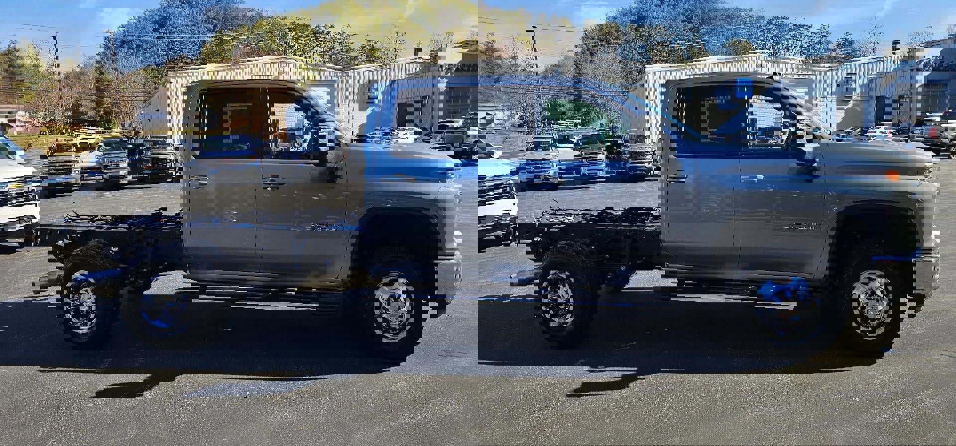 New 2025 Chevrolet Silverado 3500 LT w/ Convenience Package image 5