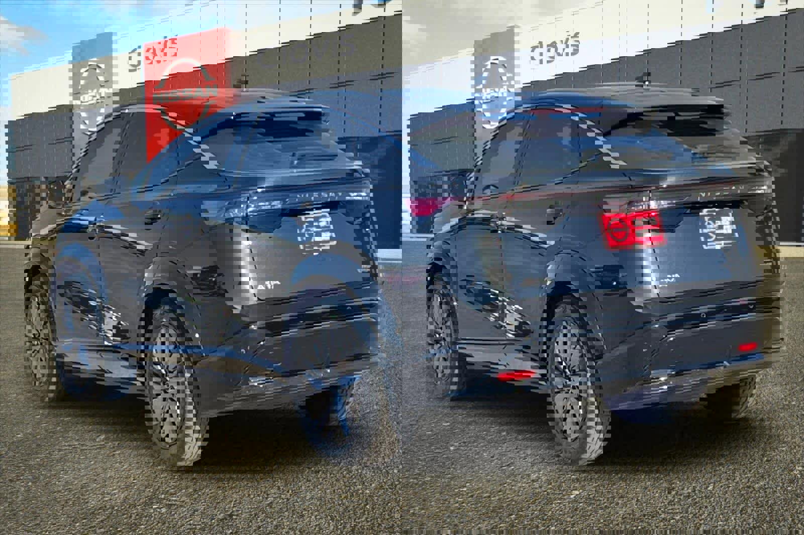 Certified 2023 Nissan Ariya FWD image 7